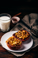 French toasts with caramelized apple