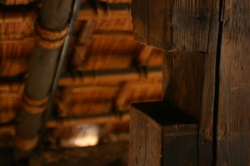 茅葺屋根の古民家