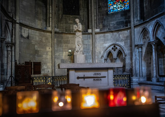 Obraz premium Inside the gothic cathedral of Rouen in northern France