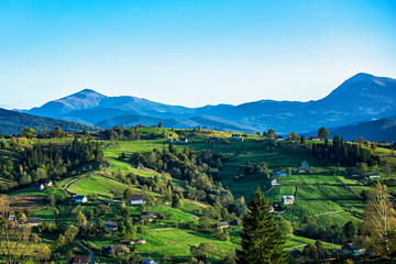 Naklejka premium Mount Petros and Mount Hoverla in the Ukrainian Carpathians