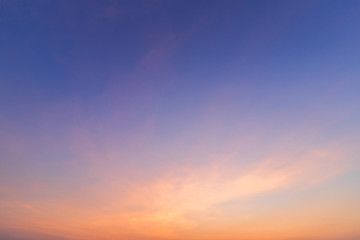 Naklejka premium blue dramatic sunset sky texture background.
