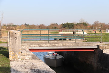 Nouvelle-Aquitaine - Charente-Maritime - Marans - Jonction entre le canal Maritime et le canal Marans La Rochelle