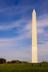 Washigton Monument in the spring. 