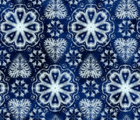 Shibori seamless pattern, tie dye background, hearts and flowers