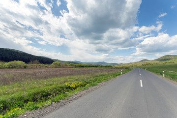 Fototapeta premium Empty road in the Zemplen