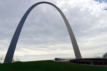 This Is the St. Louis Arch -permitted 