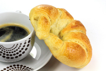 croissant et café