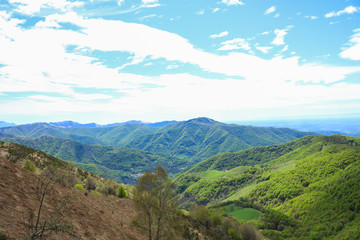 Vista mozzafiato dalla vetta del Monte Generoso, escursioni e viaggi in Svizzera