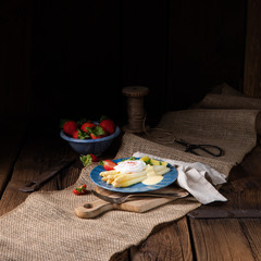 cooked asparagus with egg and potatoes