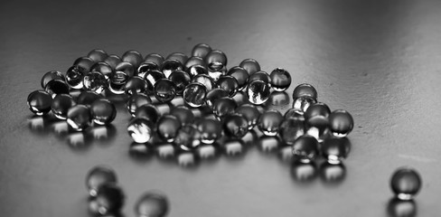 прозрачные капсулы