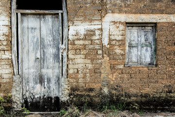 Rural house of mud and wood, Birongo, Venezuela