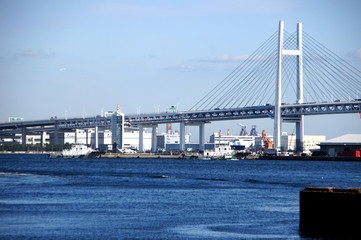 横浜ベイブリッジ