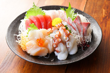 刺身盛り合わせ
