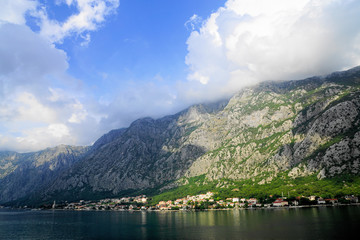 Fototapeta na wymiar landschaft kroatien