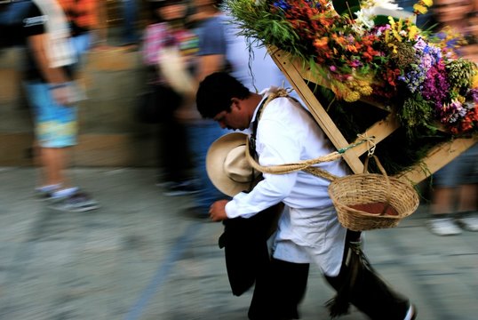 Silletero en feria de las flores