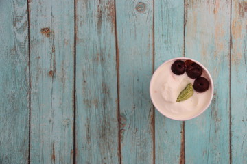 Glace macaron cerises	