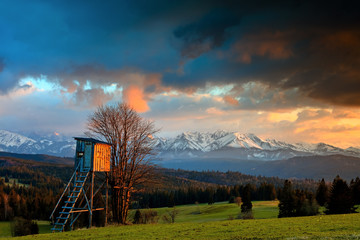 Wiosenna Przełęcz Nad Łapszanką - Tatry Słowackie © Wojciech Lisiński