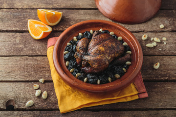 Tajine of chicken and prunes, copy psace.