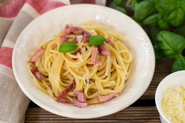 Classic Spaghetti alla carbonara pasta with lardons
