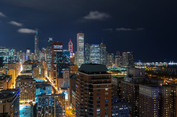 Fototapeta na wymiar Chicago skyline skyscrapers at night from above
