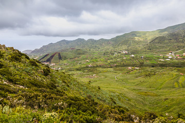Mountain viewpoint on the road to Tamaimo