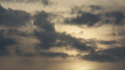 Fototapeta premium sunset, sky, sun, clouds, nature, evening, sunrise, cloud, light, landscape, dark, orange, night, water, red, sunlight, blue, summer, weather, lake, yellow, color, dawn, autumn, beautiful