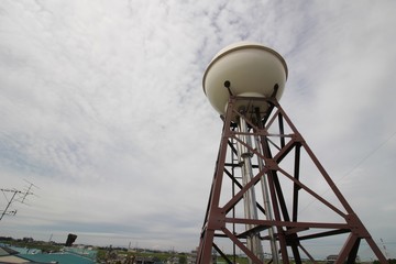 屋上にある給水設備