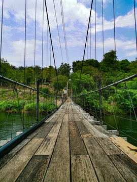 Fototapeta bridge over river