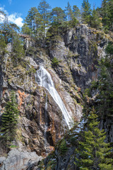 Fototapeta na wymiar Waterfall in the French Alps, Mercantour National Park