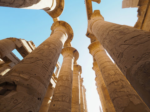Säulenhalle in Karnak-Tempel - Ägypten