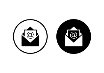Mail icon vector. E-mail icon. Envelope illustration. Message