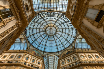 Galleria Vittorio Emanuele II w Mediolanie, Włochy - obrazy, fototapety, plakaty