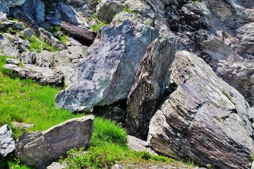 Felsbl&ouml;cke im Gebirge