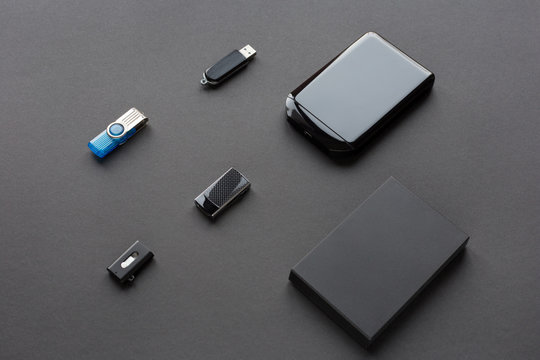 Modern digital devices for the transfer and storage of information. Flash drives and external hard disks.