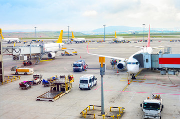 Planes, service equipment, Istanbul airport