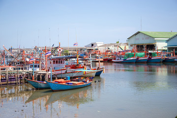 Fototapeta na wymiar beautiful landscape fisherman ships at dock in Thailand