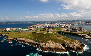panoramic view of the hercules togaliciawer in la coruña - obrazy, fototapety, plakaty