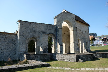 Fototapeta na wymiar Old monastery ruin in Rueggisberg, Gantrisch