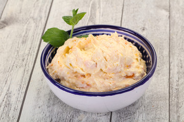 Curd with dry apricot