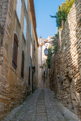 Fototapeta na wymiar streets and buildings of Gordes, Provence, France