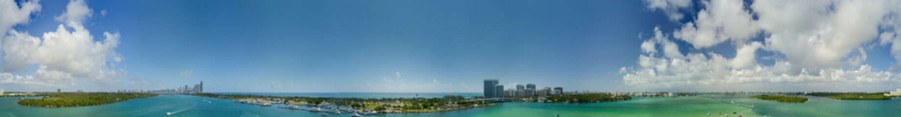 Fototapeta na wymiar Aerial panorama sky over Miami Beach