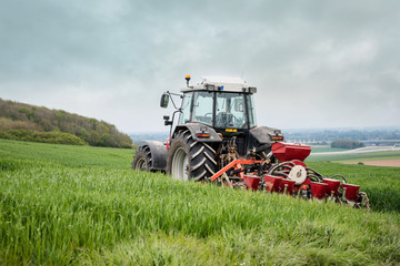 matériel agricole pour les semis en gros plan