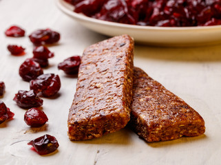 granola bars and dried cranberries