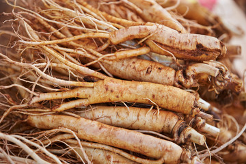 Ginseng root at Chinese herbal medicine market 