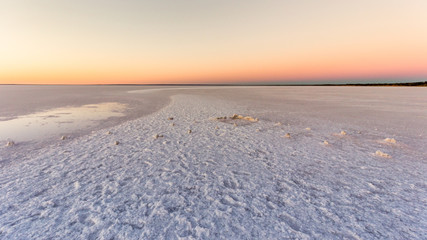 Fototapeta na wymiar Sunset on Hart Lake, between Coober Pedy and Adelaide