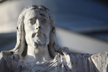 statue of jesus