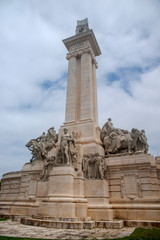 Fototapeta na wymiar Plaza de España de Cádiz, Monumento a la Constitución de 1812 