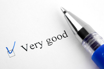 Very good. Filling in the questionnaire, documents. The checkboxes are filled with a black pen on a white background. Questionnaire, survey.