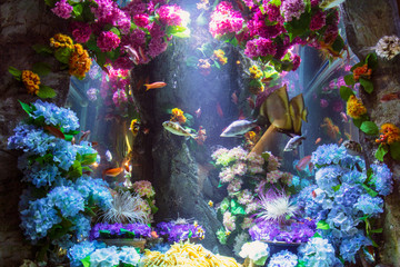 造花紫陽花と水槽