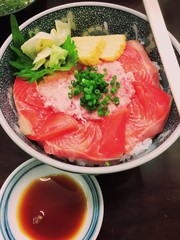 海鮮丼